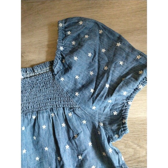 Women's medium denim top short sleeve / Old Navy - Picture 3 of 4